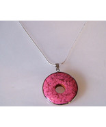 Necklace Sterling Silver Chain Pink Turquoise Round Pendant - £14.24 GBP