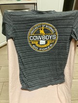 University Of Wyoming Cowboys Russell Shirt Size S - $14.85