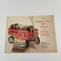 Children&#39;s Press 1977 School And Library Catalog Excellent Condition - £28.24 GBP
