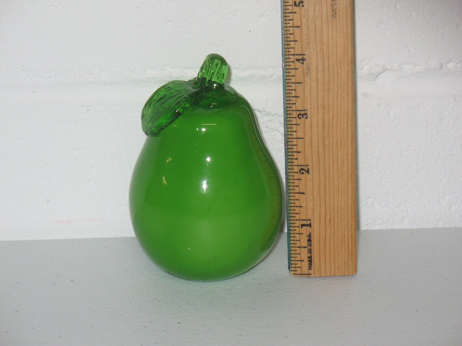 Murano Art Style Vintage Glass Fruit Green Pear Unbranded Retro MCM Antique - $13.49