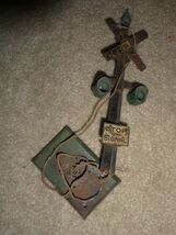 Worn Vintage Prewar O Scale Metal Railroad Signal Crossing for Parts or TLC - €15,31 EUR