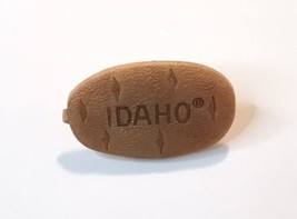 Vintage Idaho Potato Figural Lapel Pin Textured Plastic - £6.29 GBP