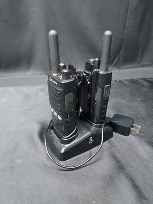 Cobra PX650 - Professional Business Walkie Talkies 2 Way Radios & Charger WORKS Item image 3
