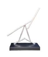 The Swinging Sticks Kinetic Energy Sculpture Permanent Motion Machine - $2,568.73 MXN
