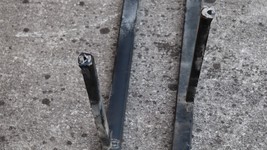 05-09 Ford Mustang Convertible Rear Body Frame Support Bar Brace Bracket Set L&R image 3