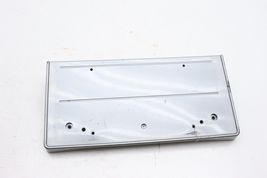 04-07 BMW E60 E61 530I FRONT BUMPER LICENSE PLATE BRACKET E1378 image 9