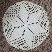 Vintage Hand Crochet Beige Doily Star Pattern 9 Inch Scallop Edge - £9.03 GBP