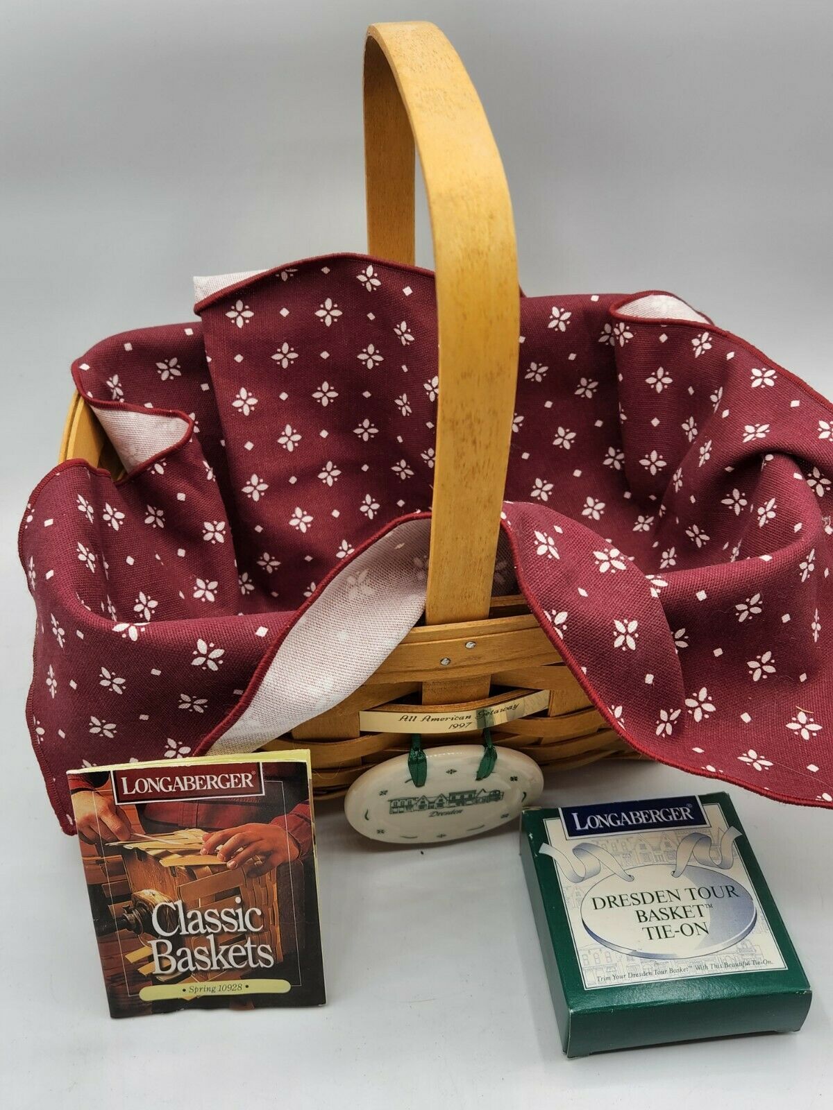 Primary image for Longaberger 1997 All American Getaway basket with liner and hang on