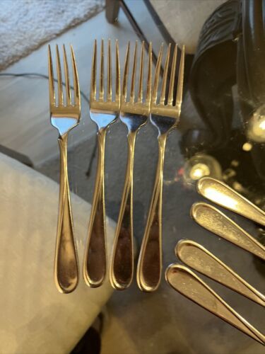 4 Oneida Flight Reliance Dinner Forks Stainless Flatware 7 3/8” 2 Sets O... - $18.55