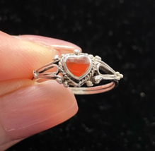 Delicate Carnelian Heart Sterling Silver Ladies Ring Size 5.5 - £31.41 GBP