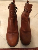 J. Crew Ankle Booties  Cognac Brown 3.25&#39;&#39; Stacked Heel Buckle Detail SZ... - $1,639.67 MXN