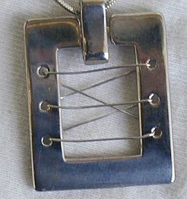 Silver rhodium window necklace B