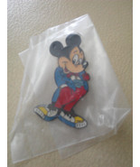 Disney&#39;s Debonair Mickey Mouse pin - $75.05 MXN