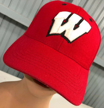 Wisconsin Badgers Big 10 Adjustable Top Of World Baseball Cap Hat - £10.60 GBP