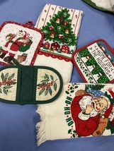 Lot Of 5 - EUC 2 Vintage Christmas Terrycloth Kitchen Towels & 3 Potholders CT6 - £3.94 GBP