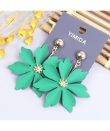 YIMIDA Flower drop earrings gold colorful simple party earrings petals e... - £5.53 GBP