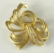 Vintage Signed Costume Jewelry TORINO Gold Tone Ribbon Swirl Brooch Pin - £15.23 GBP