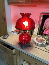 Vintage Victorian Glass Ruby Red Amberina Spiral Optic Shade w/ Bronze Base Lamp - £147.09 GBP