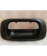 Bezel Only for Tailgate Handle Textured Black Fits 99-06 Silverado Sierr... - $27.12 CAD
