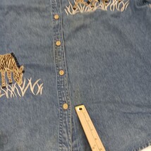 Dressbarn RN#81492 Women's 18/20 Blue Embroidery Tiger Cotton Blend Denim Jacket image 4