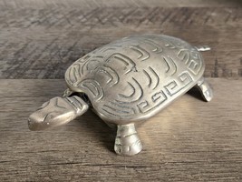 Vintage Turtle Shaped Solid Brass Ashtray Trinket Stash Box Hinged Lid - $553.42 MXN