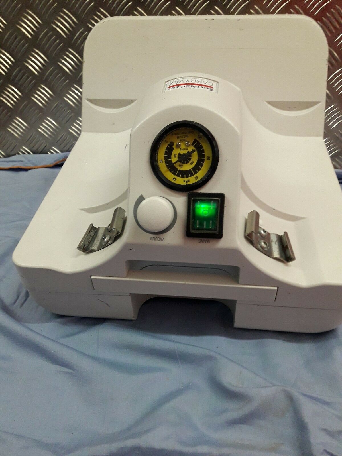 East Healthcare Carry Vax Suction pump PORTABLE MEDICAL EMERGENCY PARAMEDIC - $201.03
