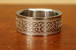 Irish Celtic Knot Pattern Wedding Band 10MM Stainless Steel Size 11.5 - £15.65 GBP