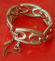 Nice Gold Tone Link Bracelet, VERY GOOD CONDITION - $19.79