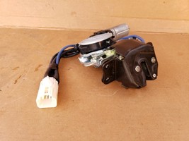 04-06 Lexus RX330 Rear Hatch Tailgate Liftgate Power Lock Latch Motor Actuator image 4