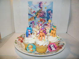 My Little Pony: A New Generation Fun Cake Toppers Cup Cake Decorations Set of 12 - £12.72 GBP