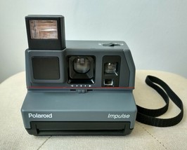 Polaroid Autoflash Impulse Instant Camera Built in Flash Vintage UnTested - £15.90 GBP