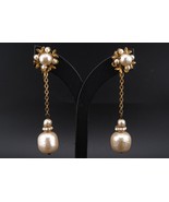 Vintage Miriam Haskell Baroque Pearl Drop Earrings | Floral Clip-On Dangle  - $2,403.52 MXN