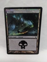 Foil Magic The Gathering Swamp 257 Innistrad Trading Card - $45.66 MXN