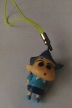 Crayon Shin Chan Phone Strip - $184.16 MXN