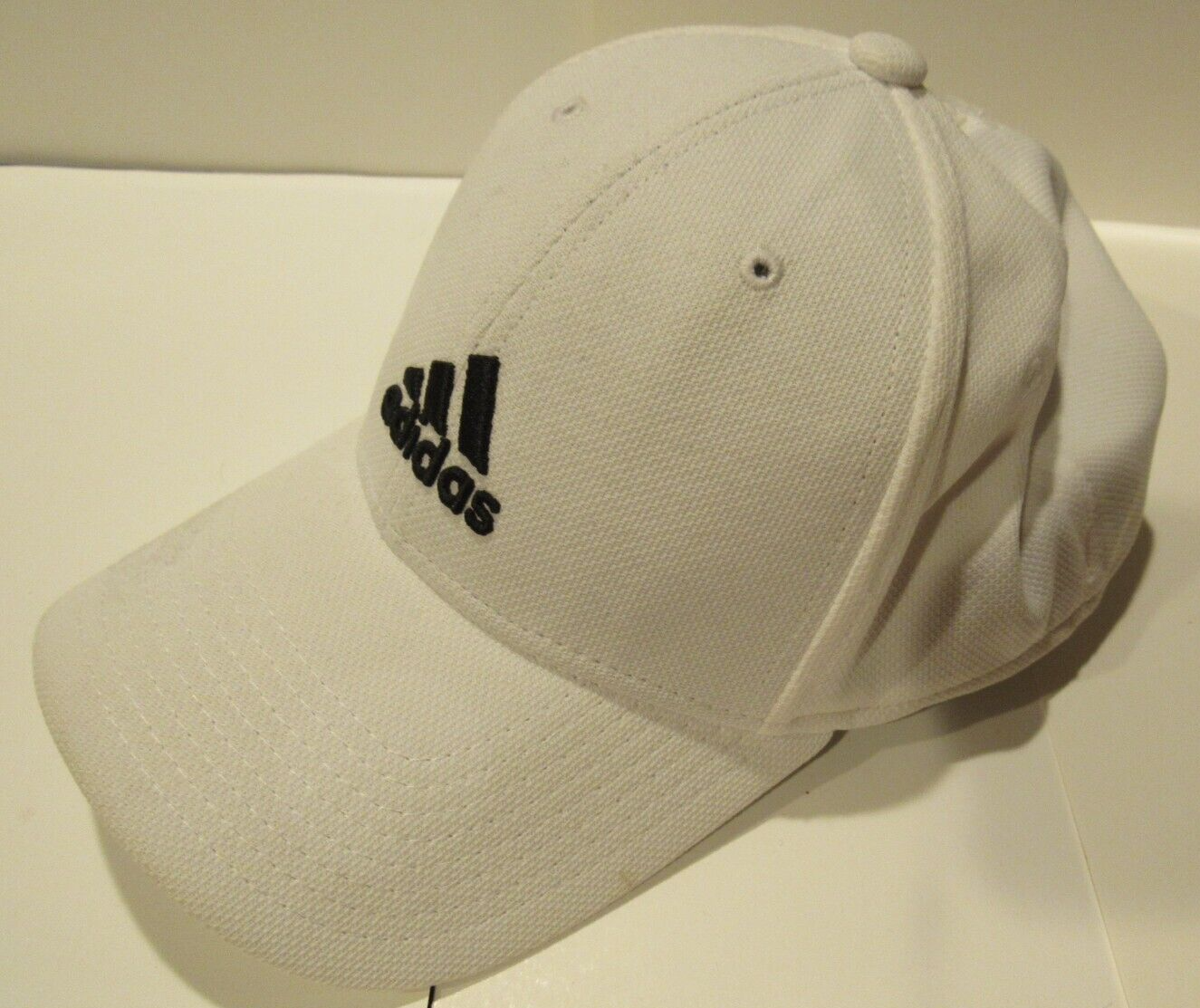 Primary image for NWT Adidas Rucker Stretch FlexFit Hat White Size L/XL Medium Crown
