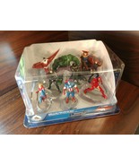 Disney Store Marvel AVENGERS DELUXE FIGURE PLAYSET 9 PCS-NEW-Free Box Sh... - $66.47 CAD