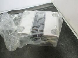Rexroth R1703324070 Linear Bearing / Runner Block - $107.00