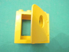LEGO DUPLO yellow opening window with porthole door-
show original title... - $16.03