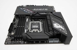 ASUS ROG STRIX B850-F GAMING WIFI Socket AM5 Motherboard image 6