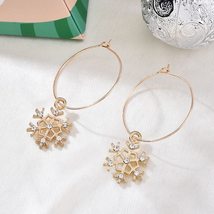 New Fashion Snowflake Metal Ear Ring Popular Ring Christmas Series Christmas Eve - £6.41 GBP