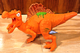 Zuru Smashers Dino Light Up Spinosaurus 5.5&quot; H Series 3 Dinosaur Toys! Fast Ship - £12.54 GBP