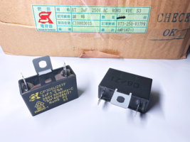 2PCS CP305U25TF BT 3uF 250VAC SEIKA Fan Motor Capacitor 3uF ±10/5% 3-Pin - $6.95