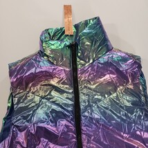Almost Famous RN#52469 Women’s Iridescent Rainbow Zip Quilted Vest Size Medium image 13