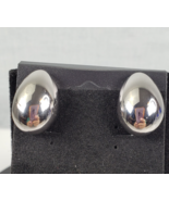 Vintage Signed Monet Egg Shape Silver Tone Clip On Earrings - $32.61 CAD