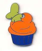 Disney Trading Pins 82951     Goofy - Character Cupcake Booster - $7.70