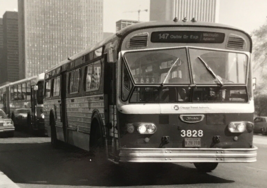 Chicago Transit Authority CTA Bus #3828 Route 147 Outer Drive Express B&amp;W Photo - £7.43 GBP