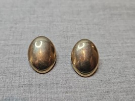 Vintage Silver Tone Oval/Round Clip On Earrings, 1.25&#39;&#39; Long/1&#39;&#39; Wide - £7.52 GBP