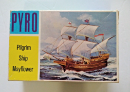 Vintage PYRO Pilgram Ship Mayflower C311 Model Kit - £17.96 GBP