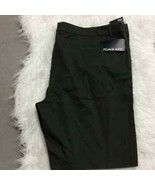 Pure Energy army green Bermuda short - $27.81 CAD