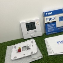 Pro1 IAQ T701 Digital Non-Programmable Thermostat (1H/1C) Open Box - £20.13 GBP